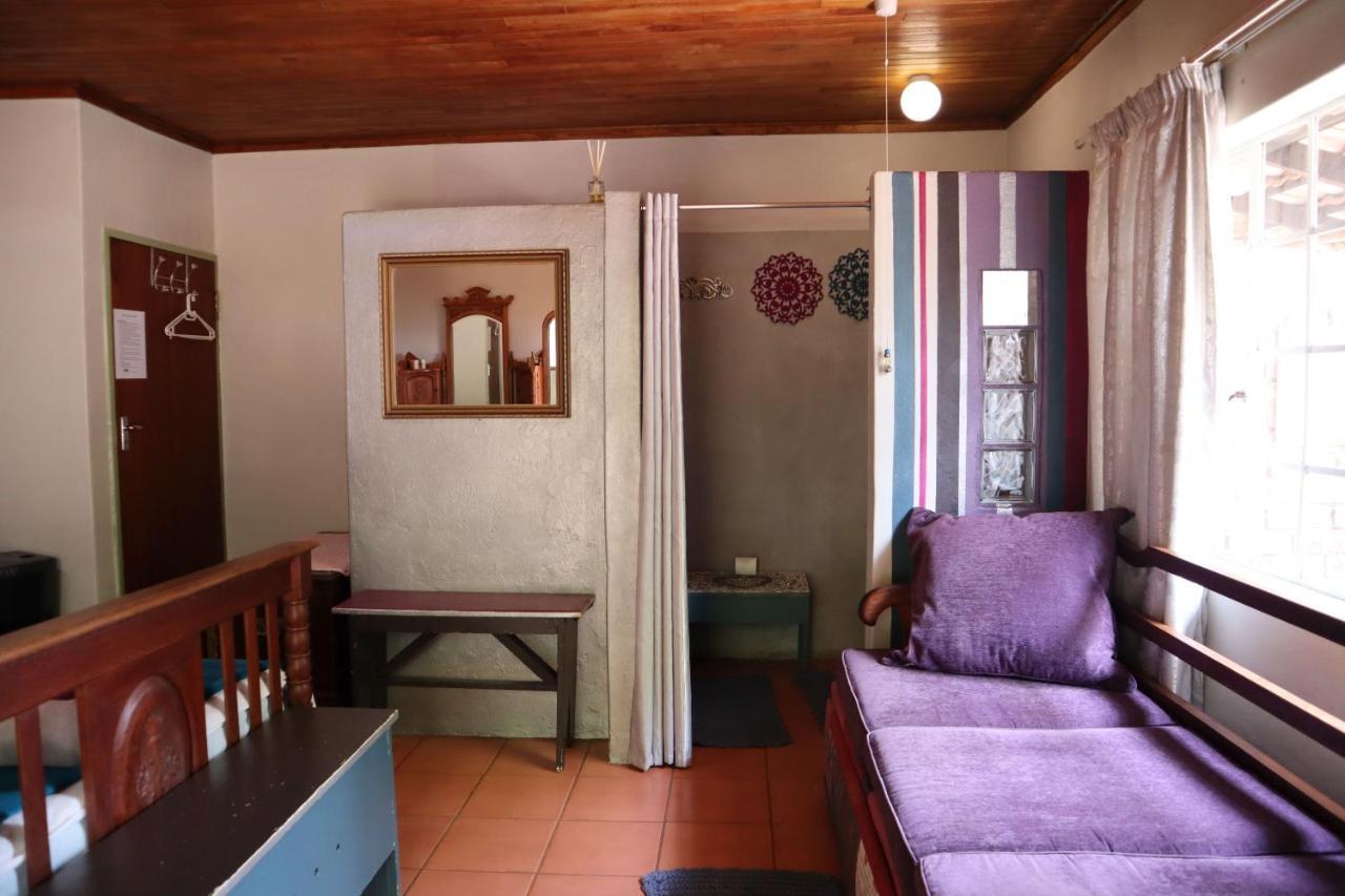 Rocks & Roses Farm Stay Lochiel Εξωτερικό φωτογραφία